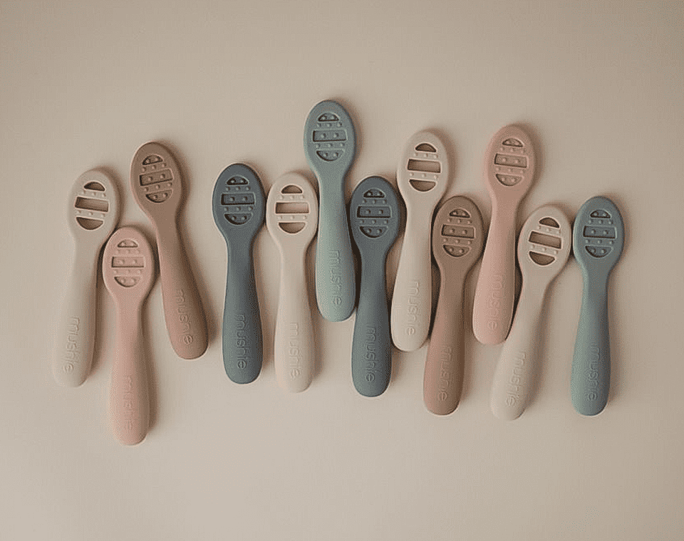 זוג כפיות האכלה הראשונות שלי Cambridge Blue/ Shifting Sand