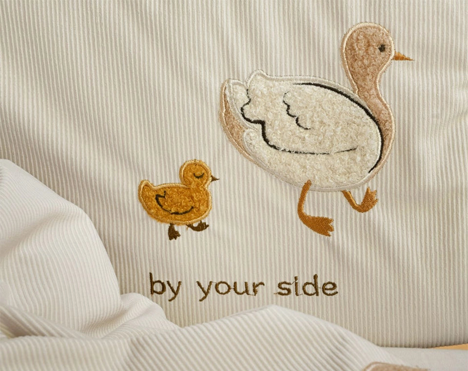 סט מצעים למיטת תינוק קורדורוי Little chick