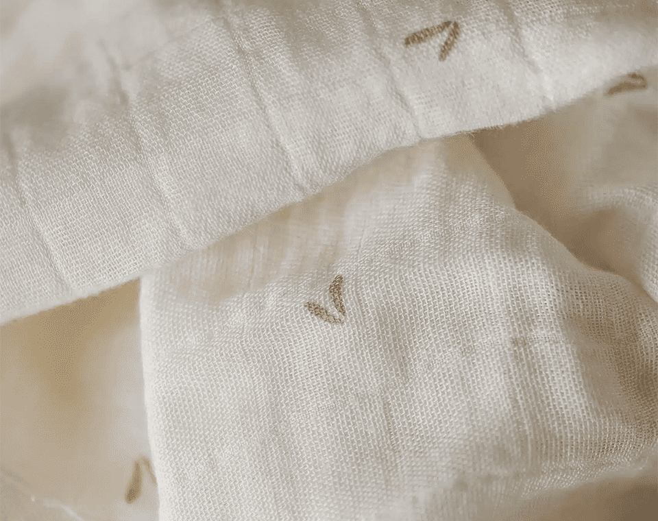 זוג חיתולי במבוק לבן- פיצפוצי עלים