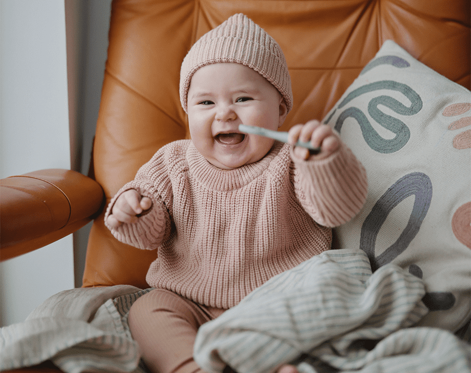 זוג כפיות האכלה הראשונות שלי Cambridge Blue/ Shifting Sand