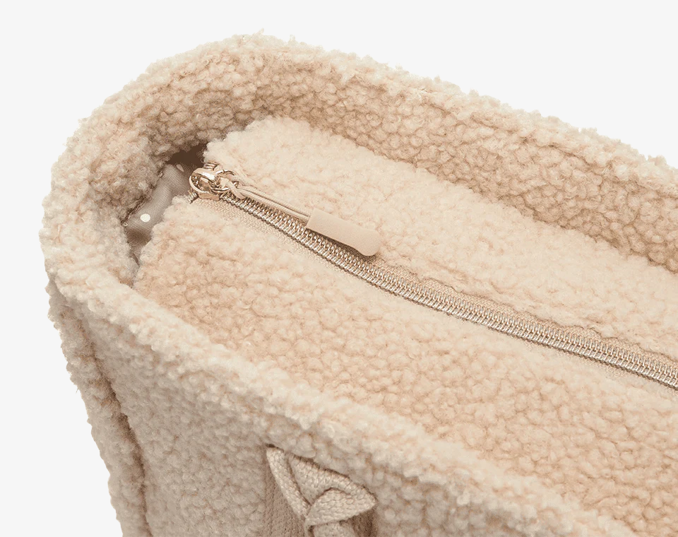 תיק החתלה AMI