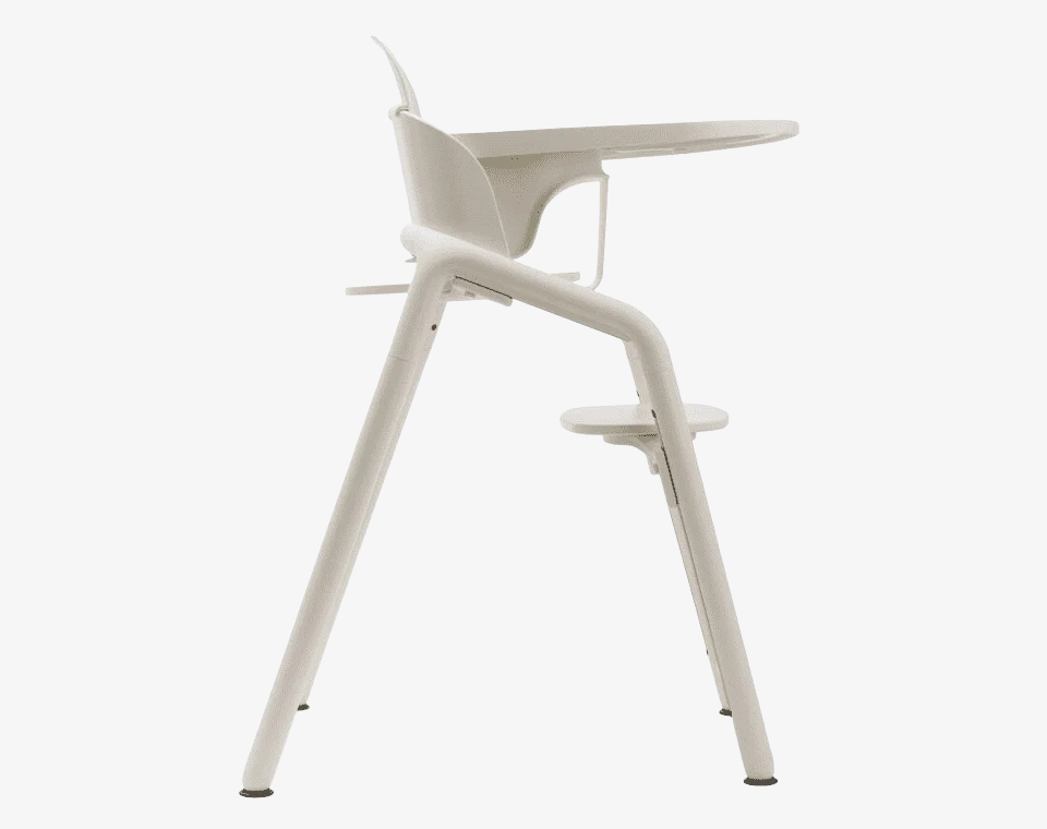 בוגבו ג׳ירף- מגשית לכסא אוכל לבן