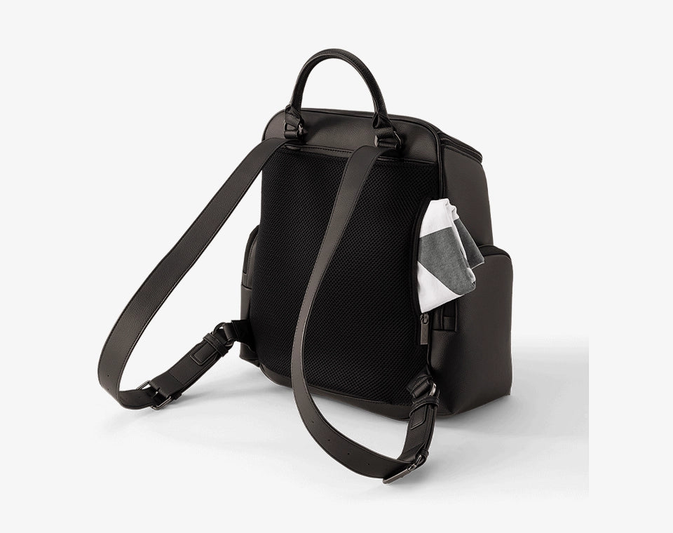 תיק החתלה שחור/ Caviar