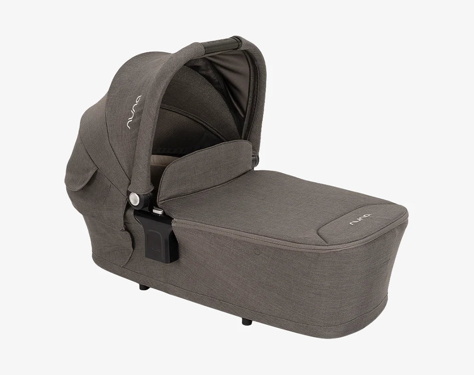 עגלת תינוק Triv next