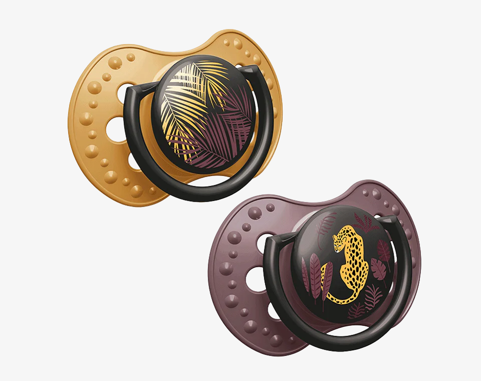 זוג מוצצי סיליקון מהדורת ג'ונגל 3-6 בורדו לאבי Lovi