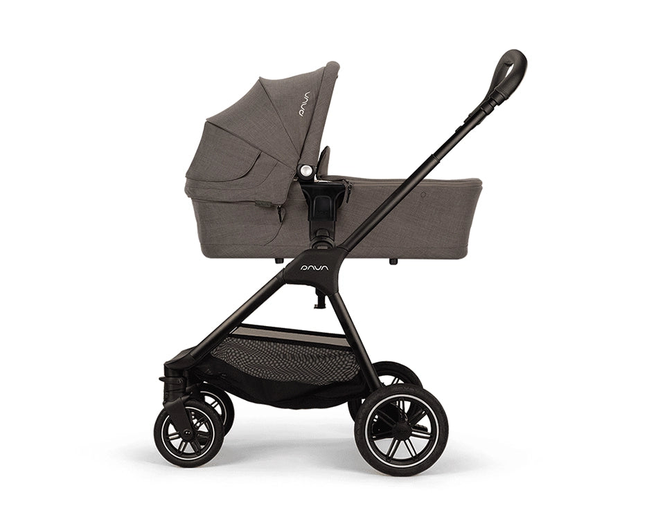 עגלת תינוק Triv next