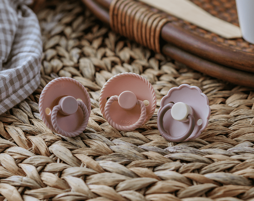 זוג מוצצי גומי ROPE- Blush/ Cream