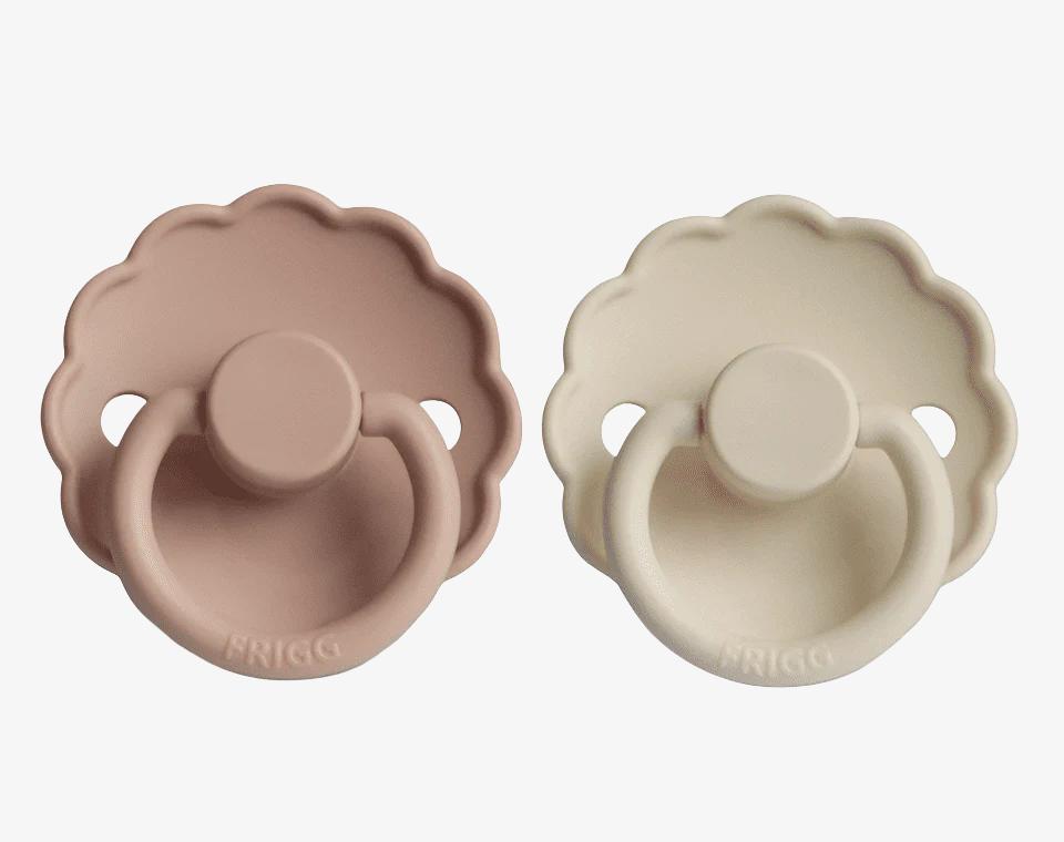 זוג מוצצים DAISY- מידה 2 (6-18)