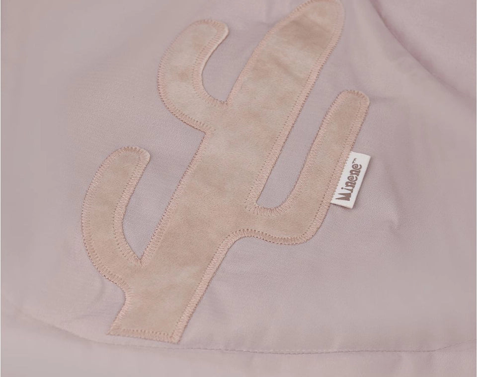 אוניברסיטה לתינוק ורוד מדבר OS