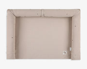 משטח החתלה עם נחשוש חום