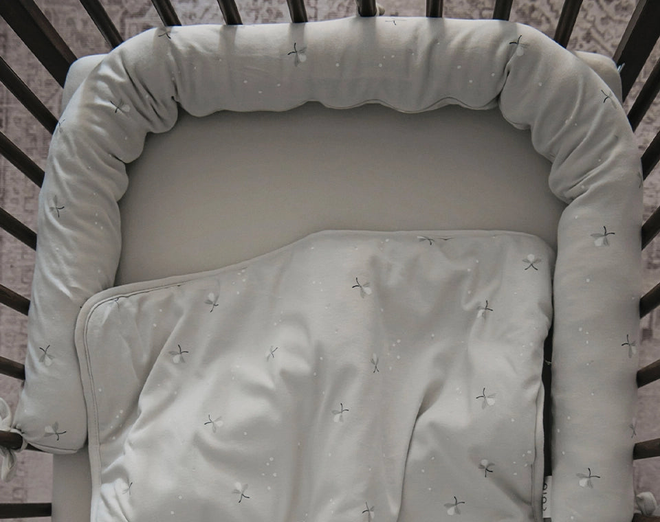 סט מצעים לעריסה- גחליליות