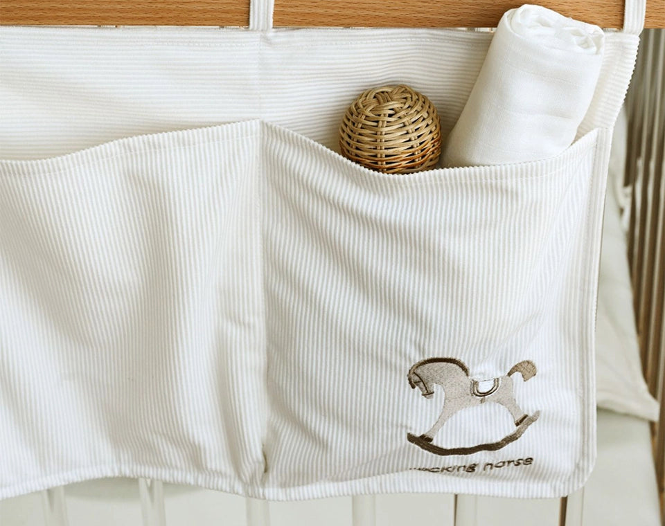 אירגונית קורדורוי Rocking horse