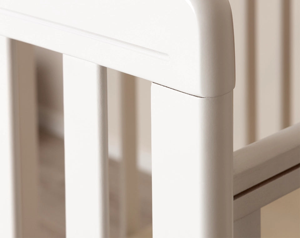 חדר תינוקות Love לבן