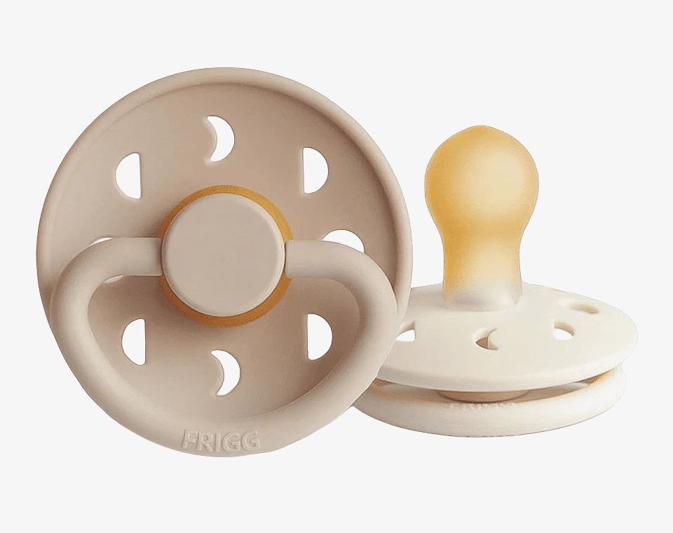 זוג מוצצי גומי MOON- מידה 2 (6-18)