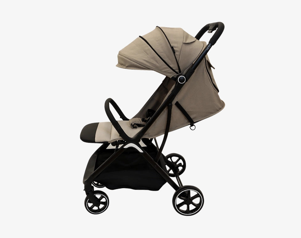 טיולון ניקו בז׳