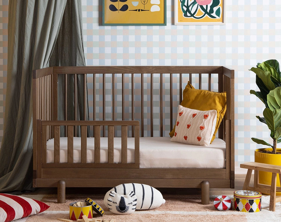 מיטת תינוק רוז אגוז