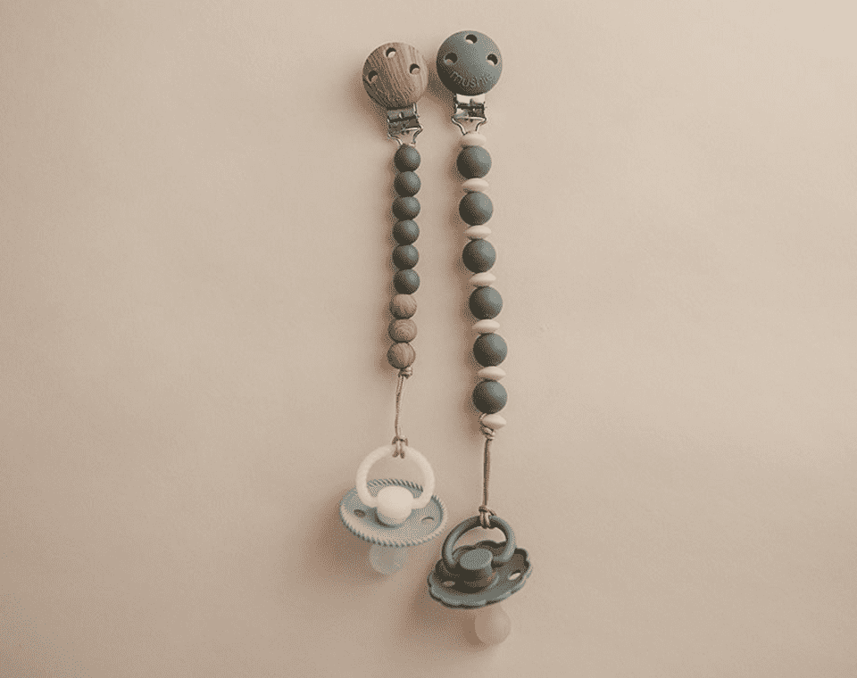מחזיק למוצץ סיליקון Luna- Dried Thyme