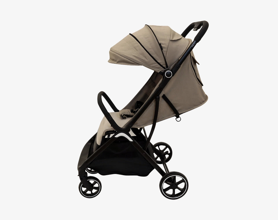 טיולון ניקו בז׳