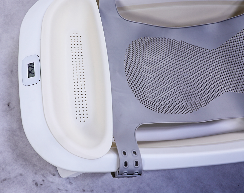 אמבטיה מתקפלת בז׳