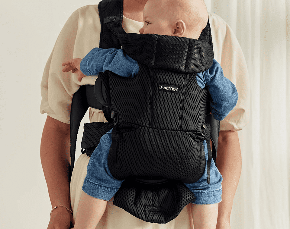 מנשא בייביביורן Move Air