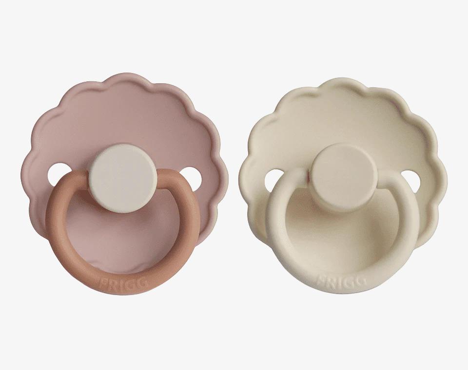 זוג מוצצי גומי DAISY- מידה 2 (6-18)