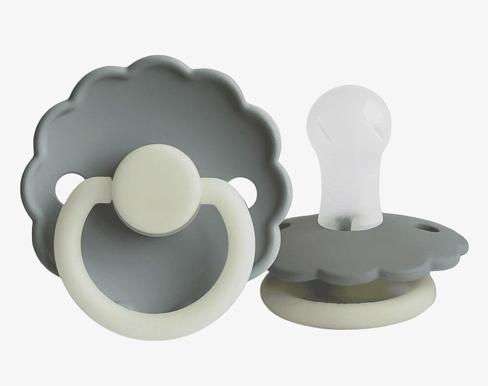 זוג מוצצים DAISY Night- French Gray/ Portobello