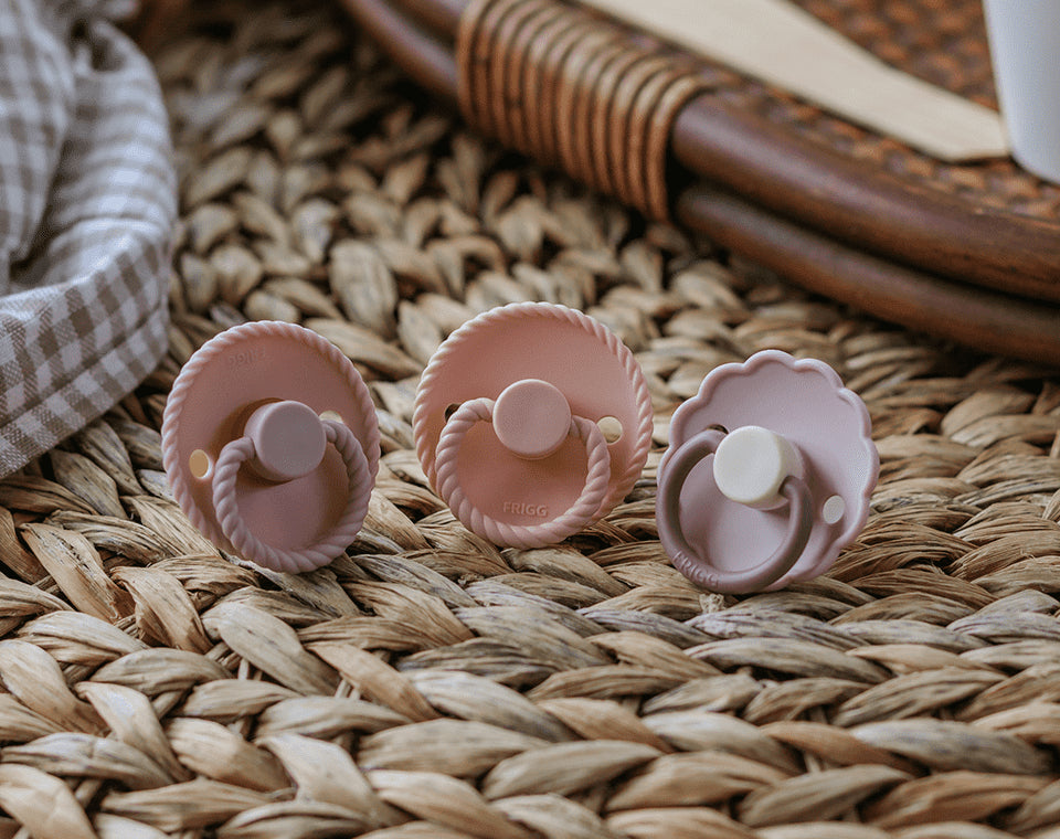זוג מוצצי גומי ROPE- Blush/ Cream