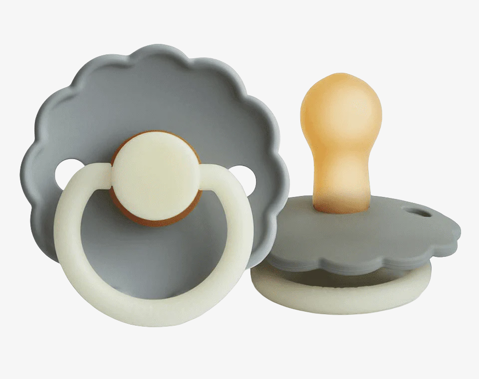 זוג מוצצי גומי DAISY Night- French Gray/ Portobello
