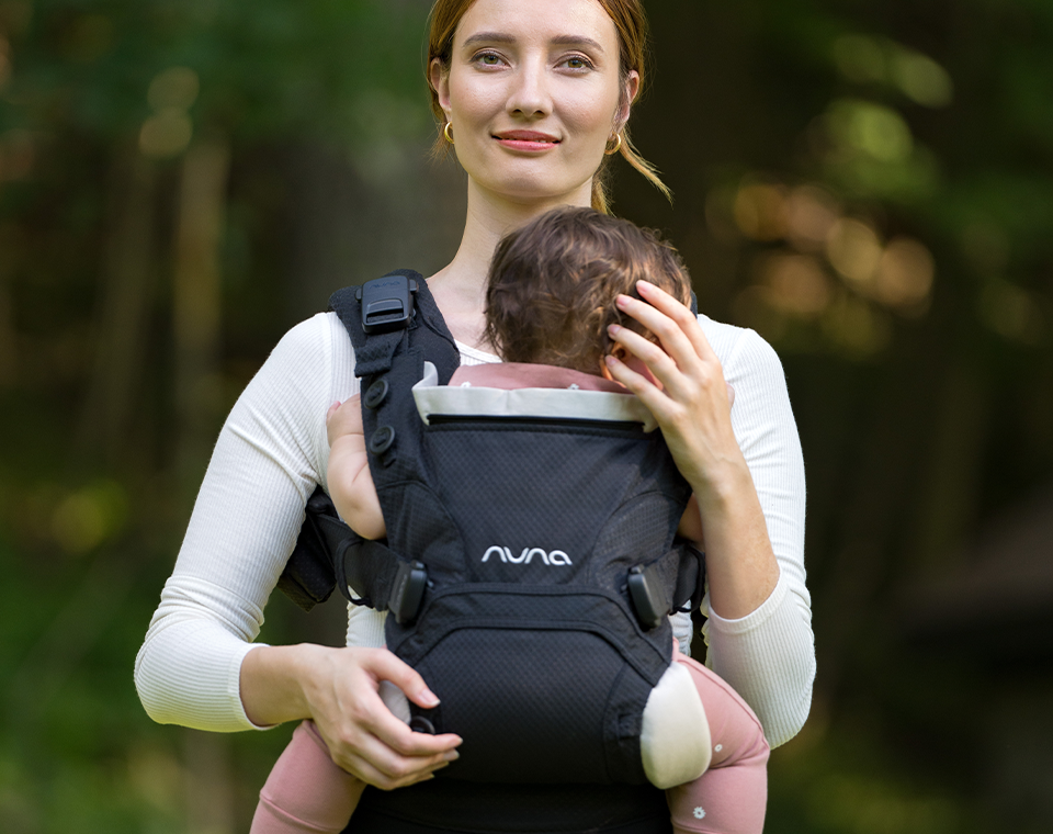 מנשא לתינוק: 6 דברים שכדאי שתדעו לפני שתתחילו להשתמש בו