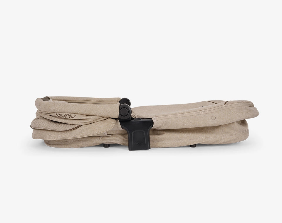 עגלת תינוק Triv next קוסמופוליטן/ Cosmopolitan