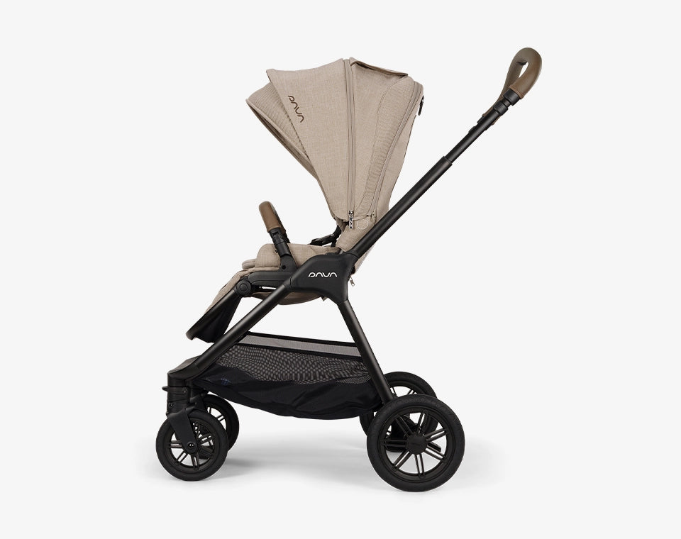 עגלת תינוק Triv next קוסמופוליטן/ Cosmopolitan