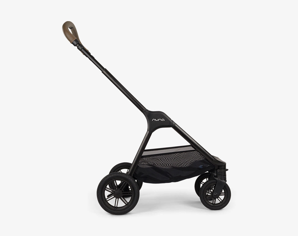 עגלת תינוק Triv next קוסמופוליטן/ Cosmopolitan