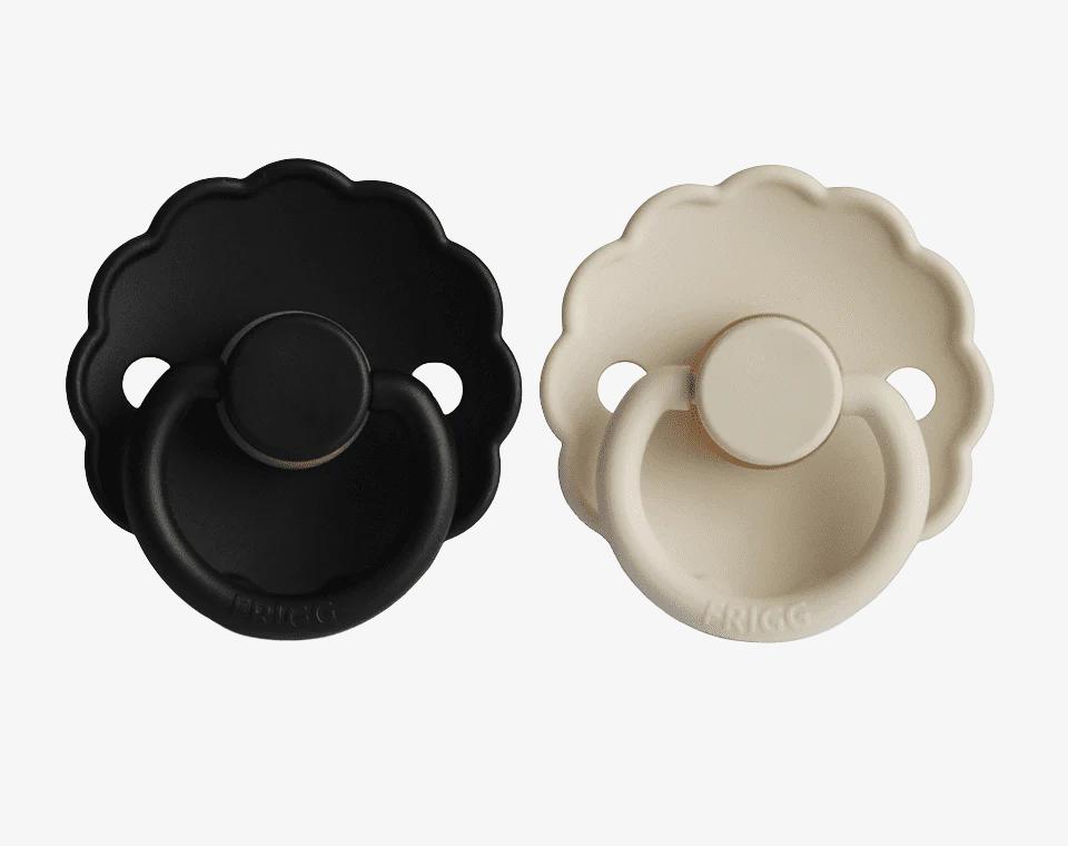 זוג מוצצי גומי DAISY- מידה 2 (6-18)