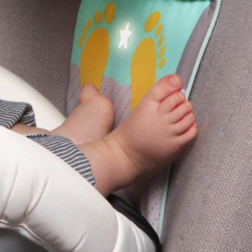 פעלולון מוזיקלי לרכב שחק ובעט